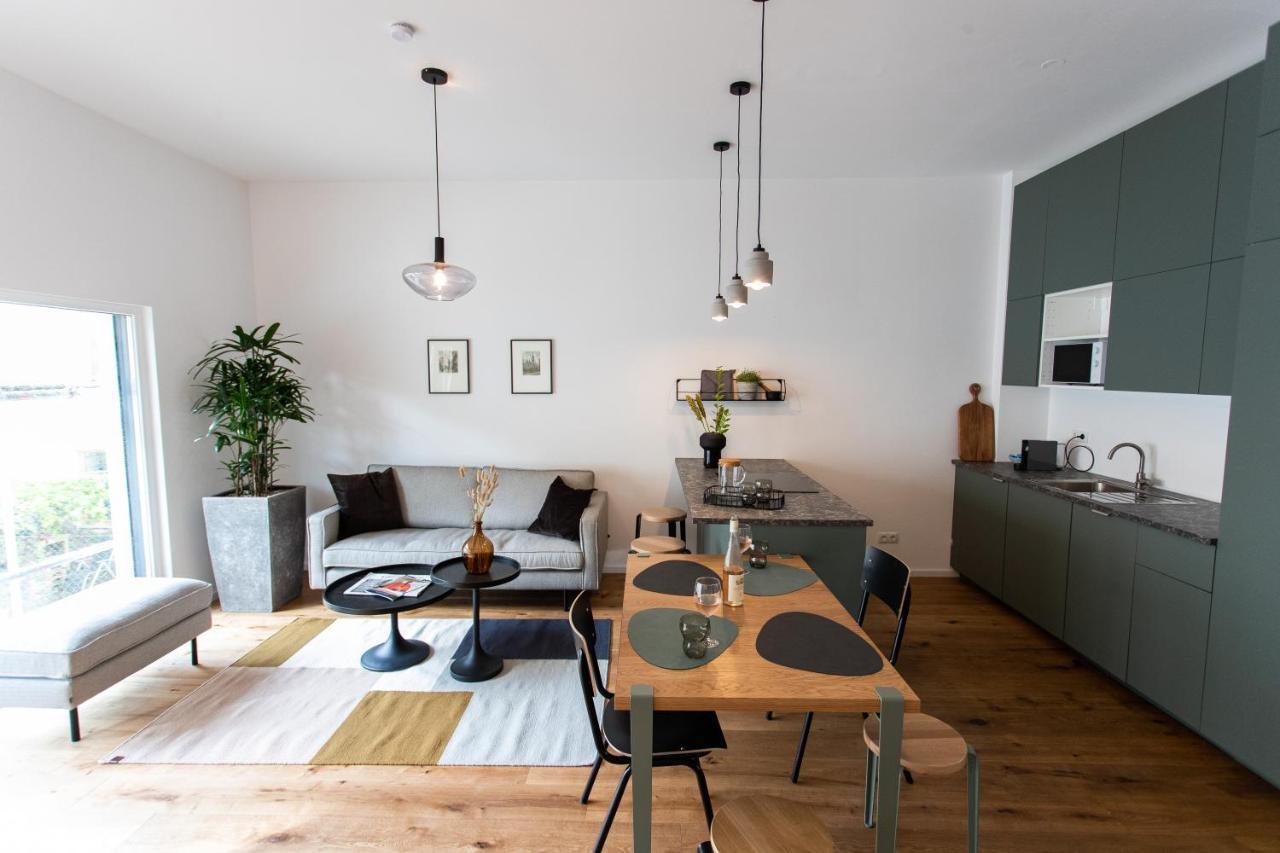 Stilvolle Wohnung Mit Ruhig Gelegenem Balkon Wenen Buitenkant foto